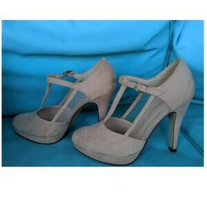Call it spring Arangea nude heels W6